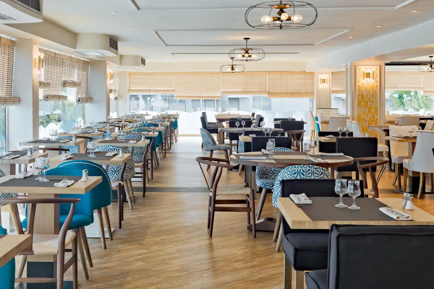 H10 Delfin Restaurant