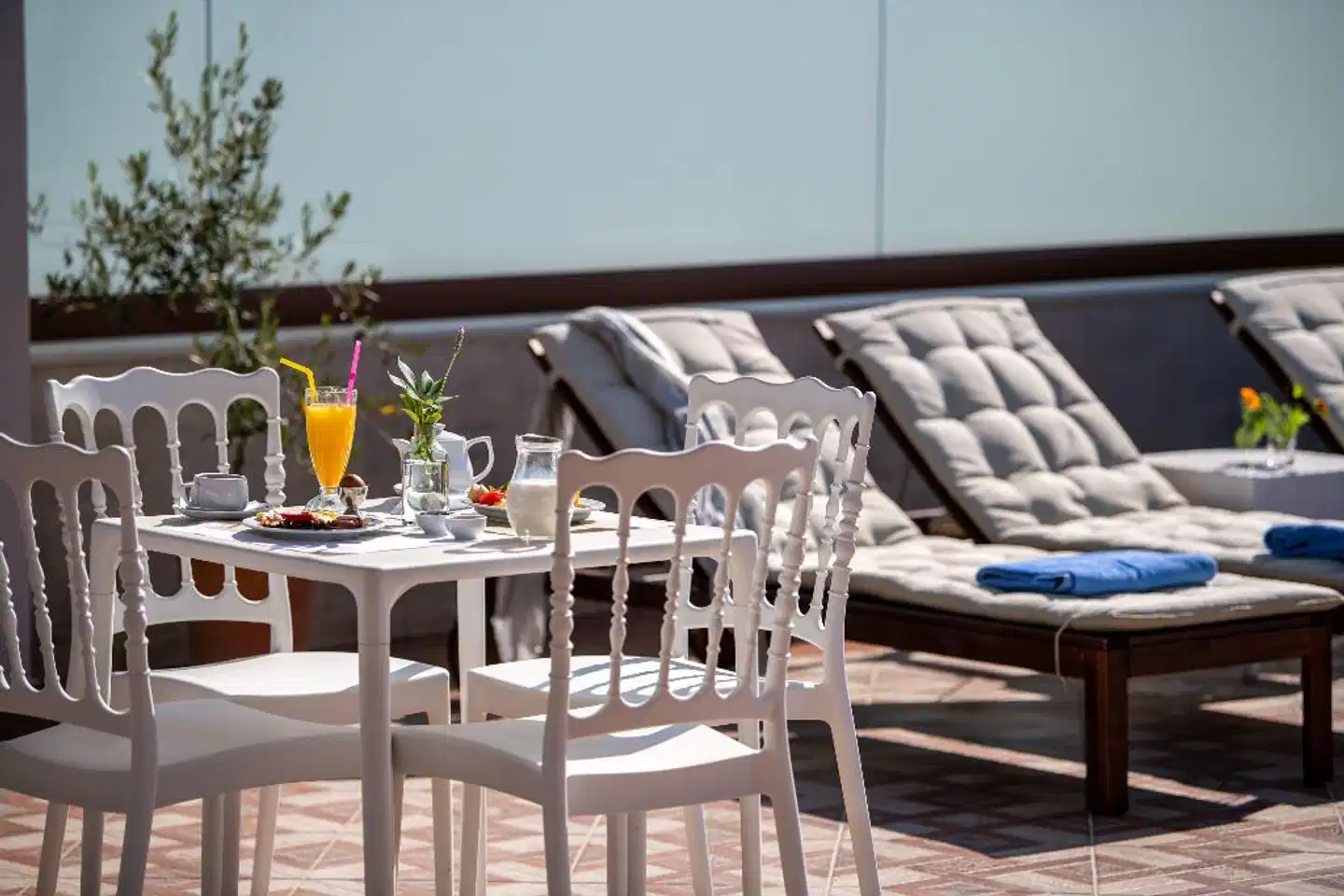 Halepa Hotel Terrasse