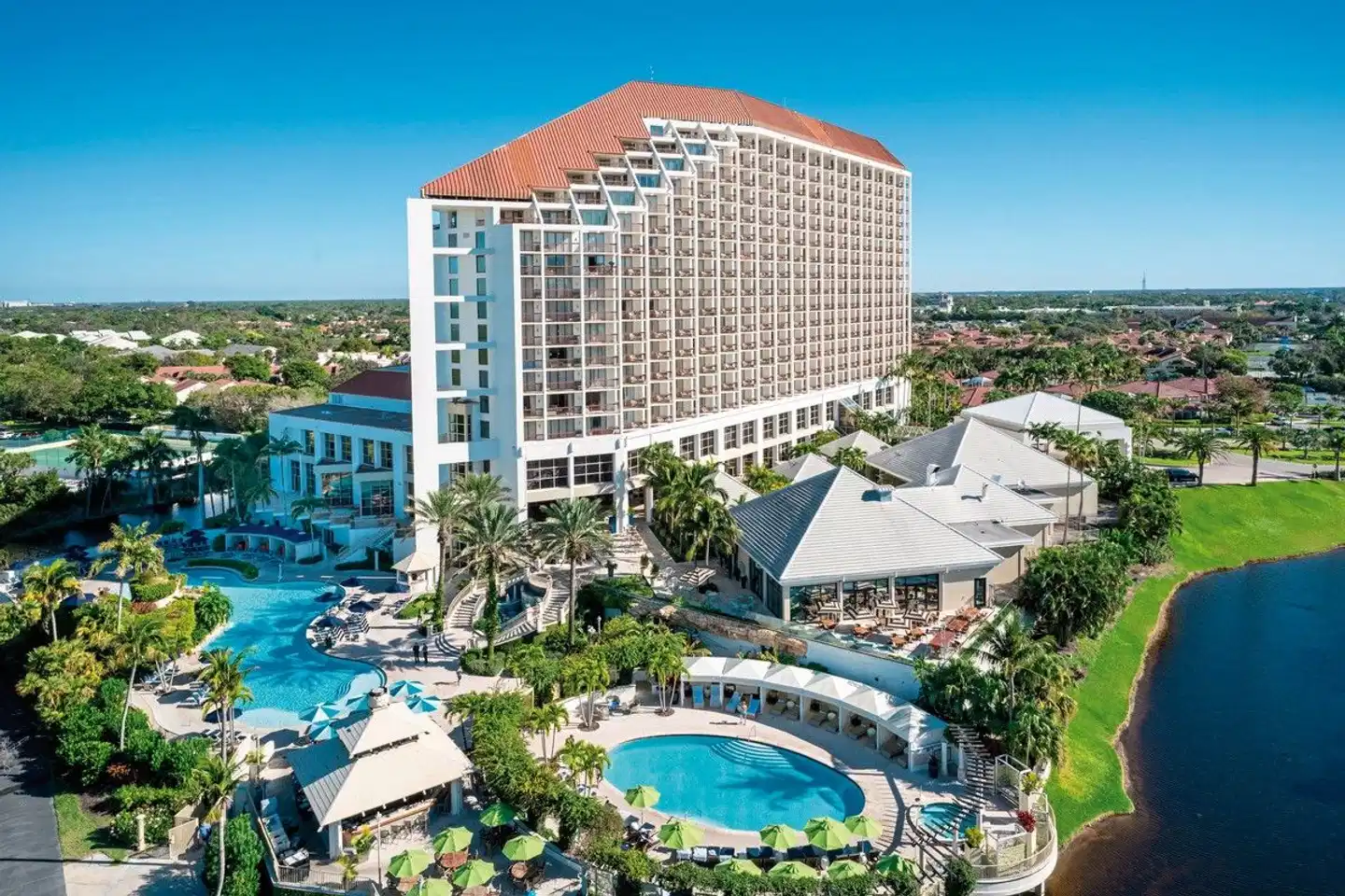 Naples Grande Beach Resort Aussenansicht