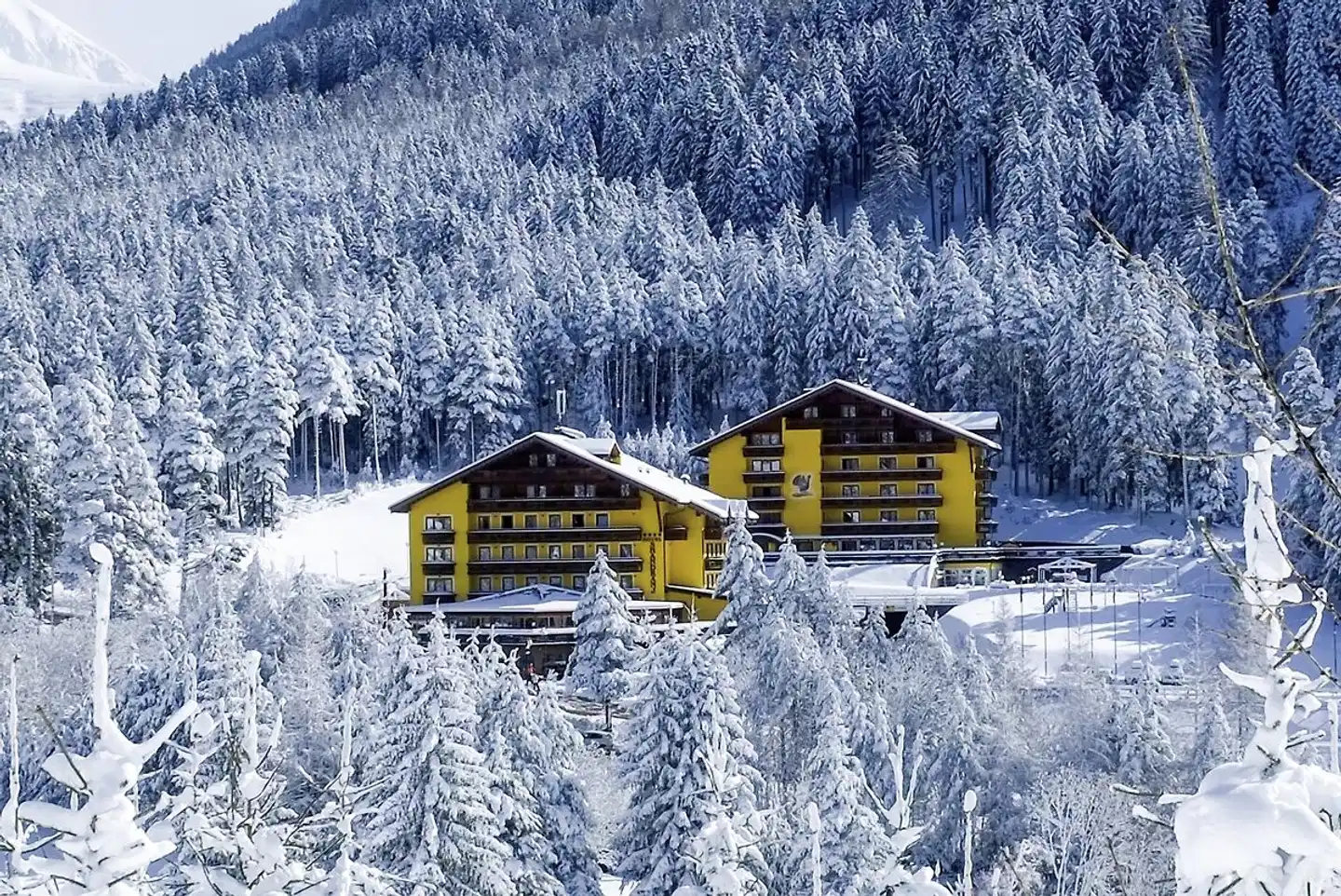 Active, Family & Wellness Hotel Shandranj Terrasse