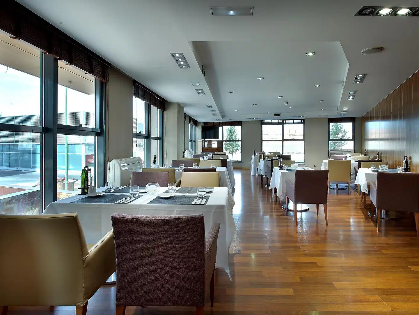 Exe Plaza Restaurant