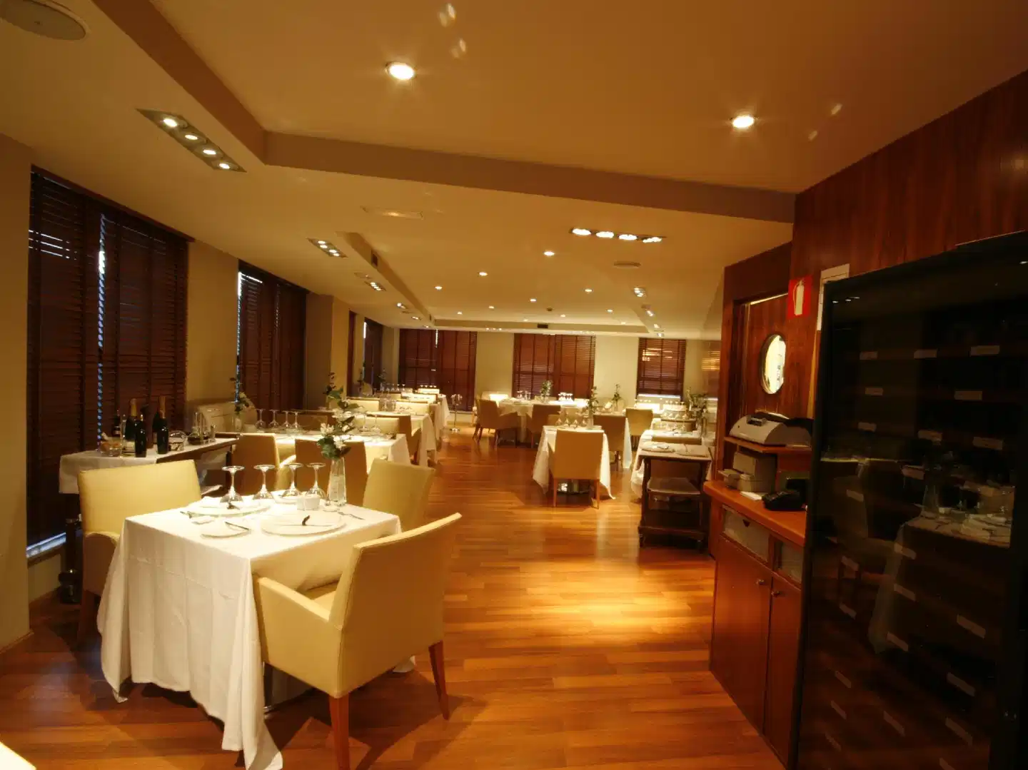 Exe Plaza Restaurant