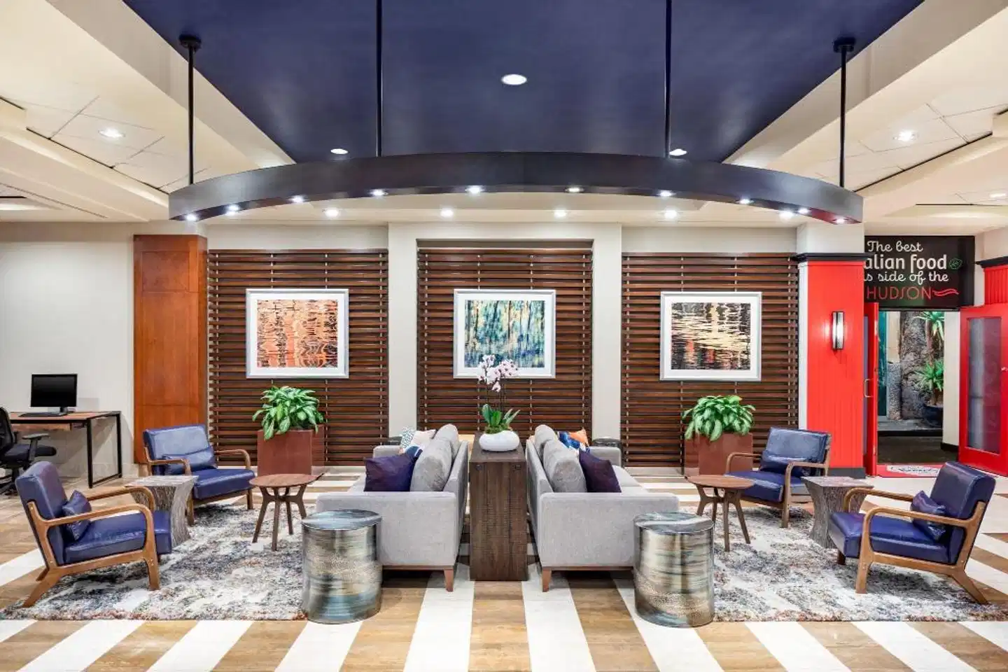 Sheraton Lincoln Harbor Hotel Lobby