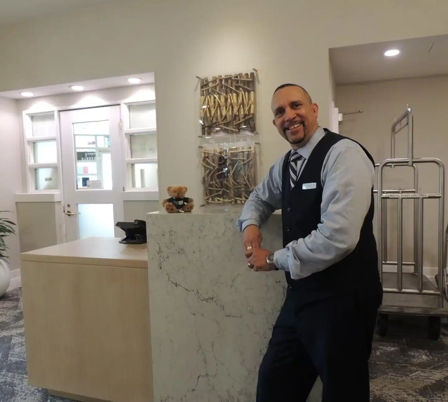 The Inn at Longwood Medical Lobby