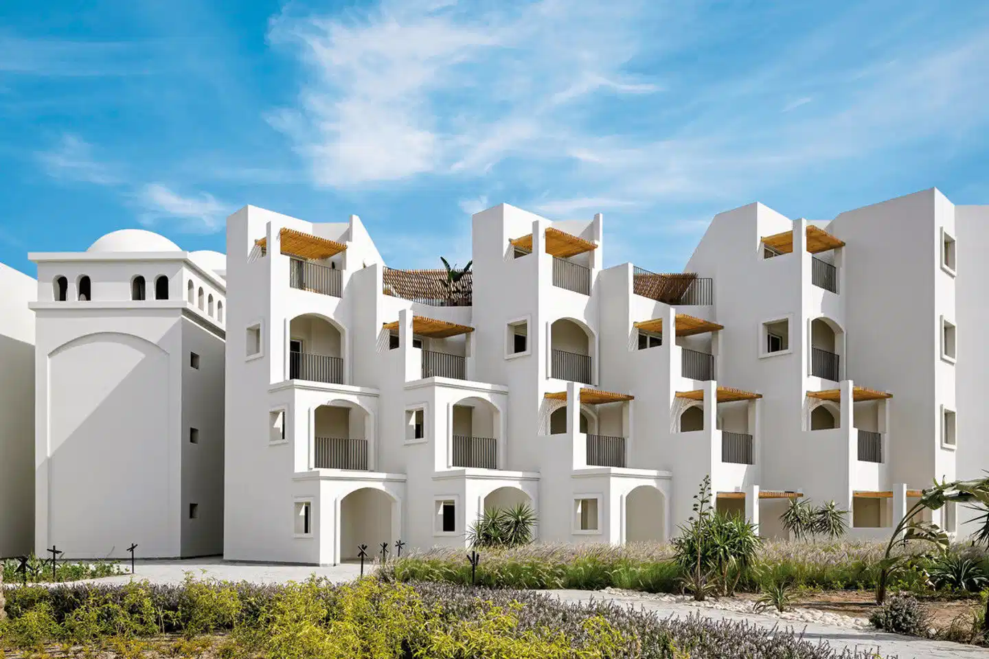 Serry Beach Resort Aussenansicht