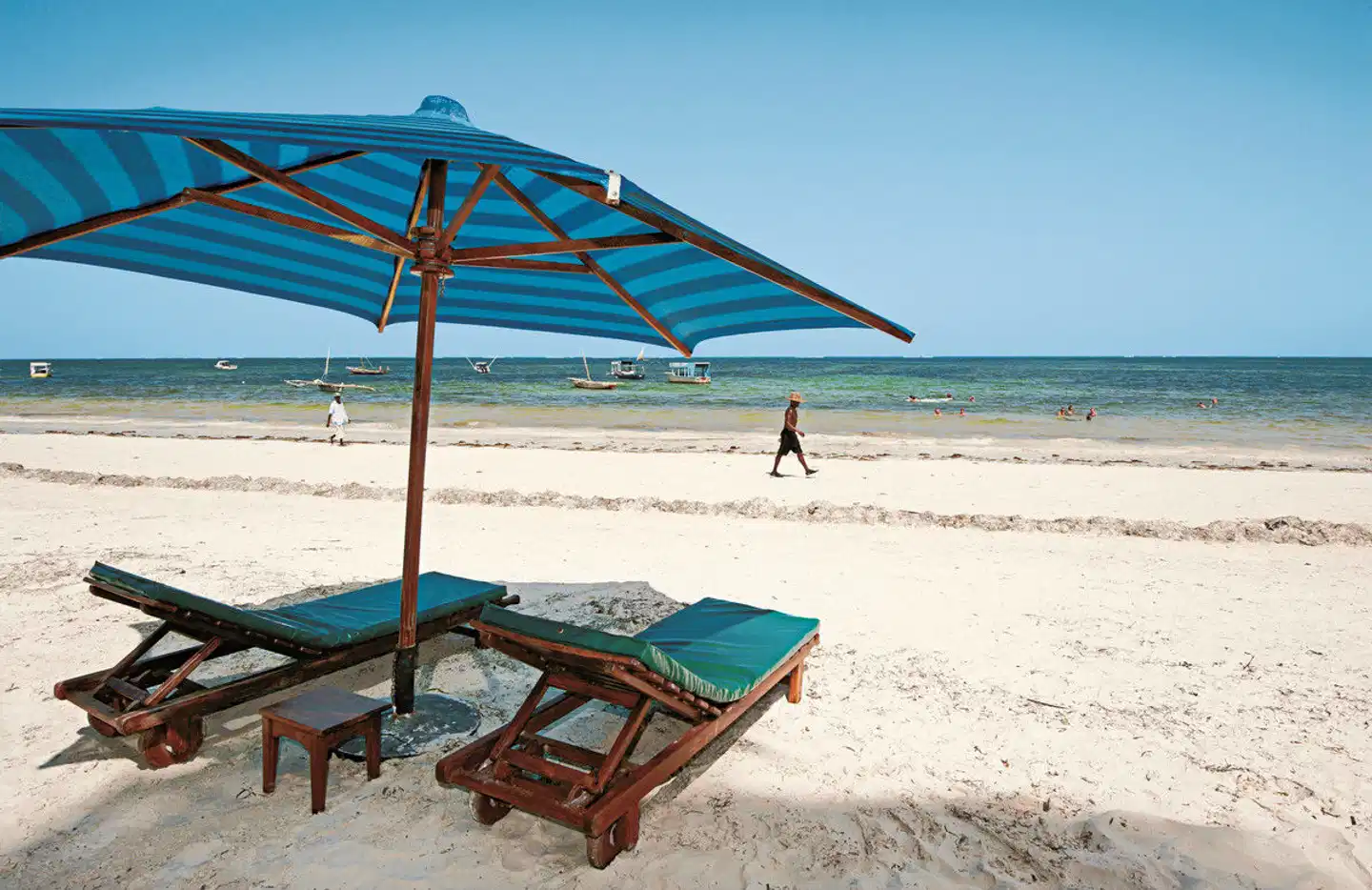 Traveller's Club Strand