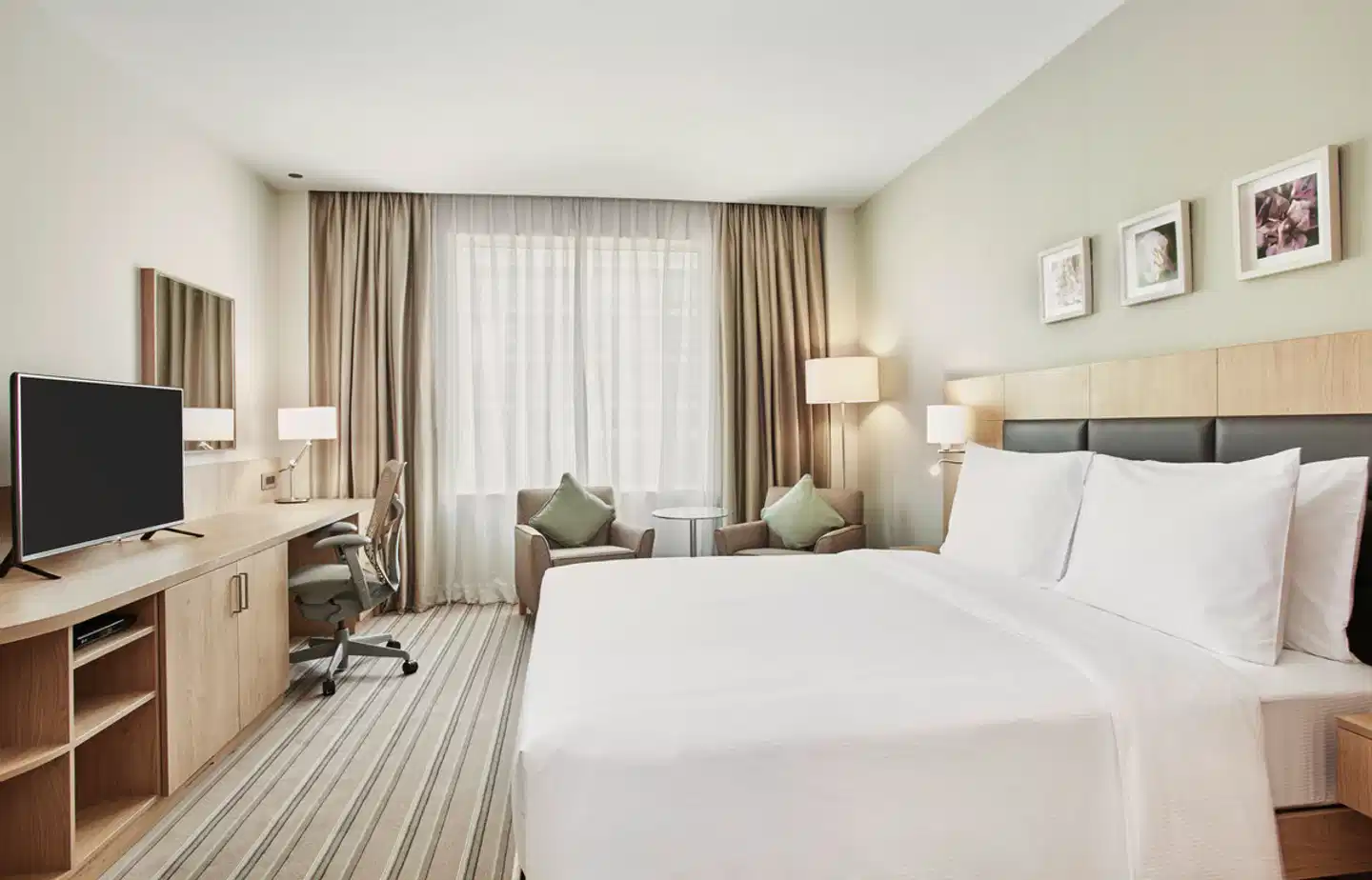 Hilton Garden Inn Dubai, Mall Avenue Wohnbeispiel