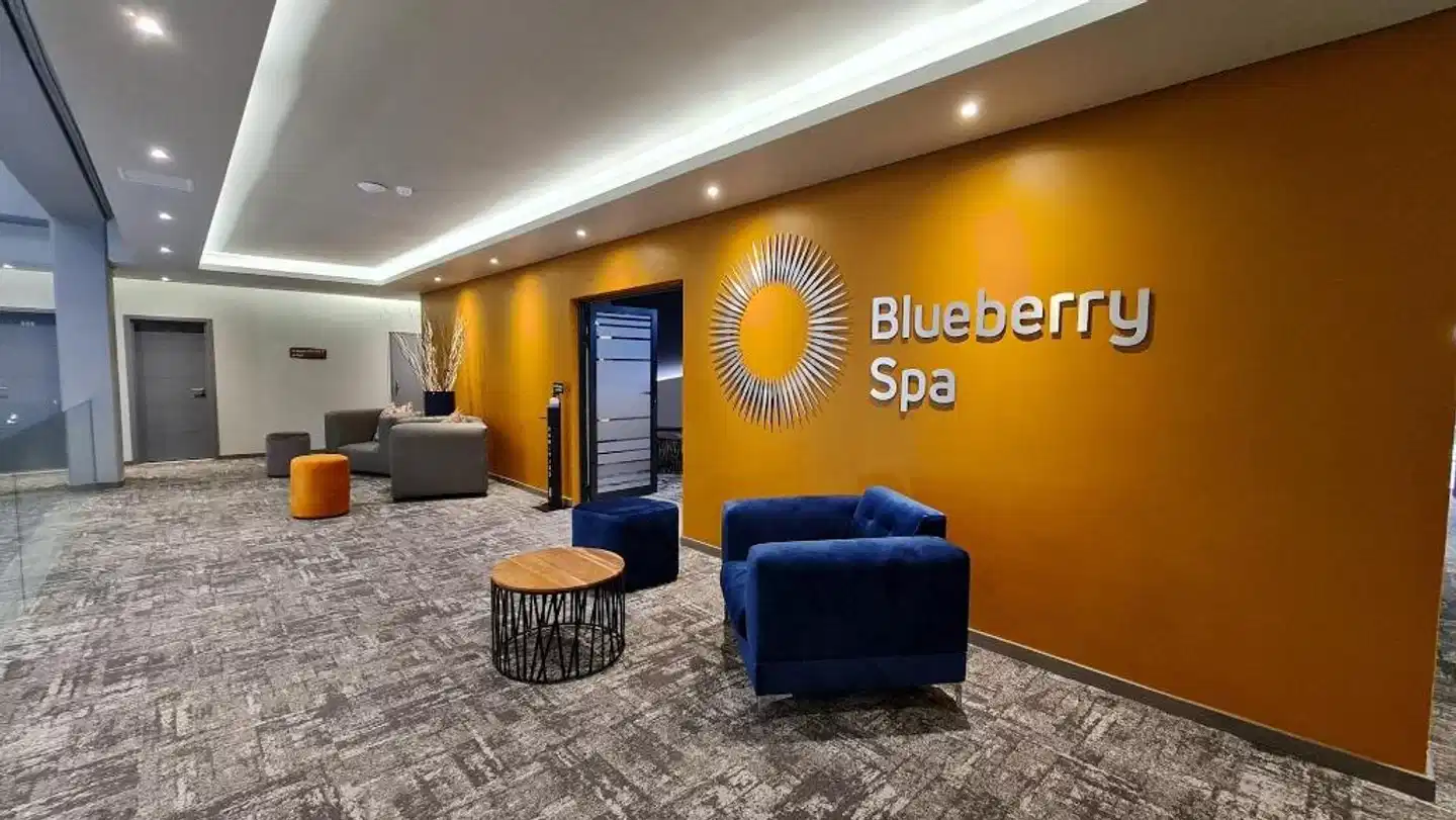 Blueberry Hill Hotel Lobby