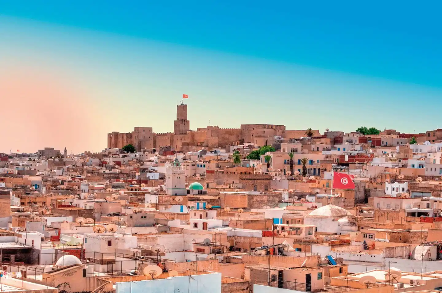 Tunesiens Schätze - kulturelle und kulinarische Höhepunkte Strand