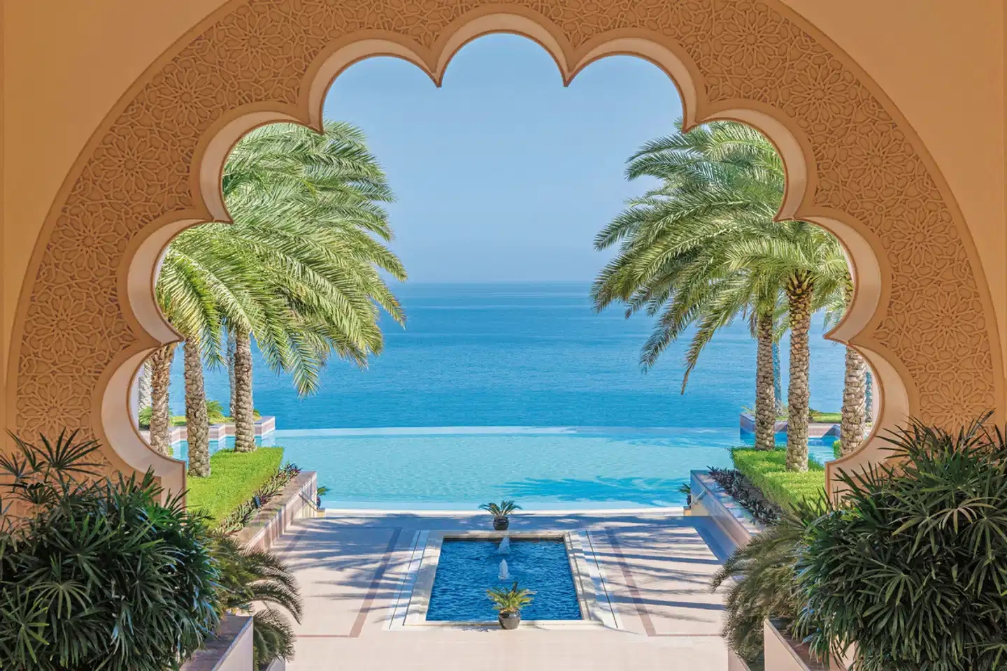Shangri-La Al Husn, Muscat Pool