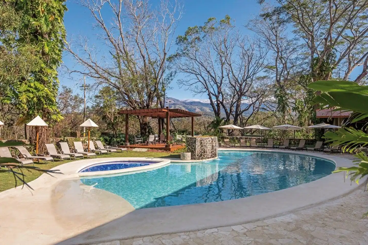 Hacienda Guachipelín Pool