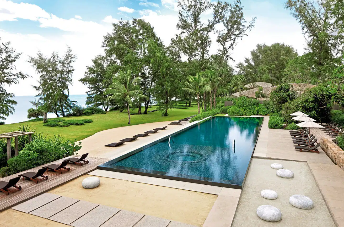 Renaissance Phuket Resort & Spa Pool