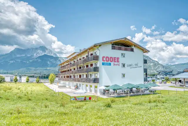 COOEE alpin Hotel Kitzbüheler Alpen Aussenansicht