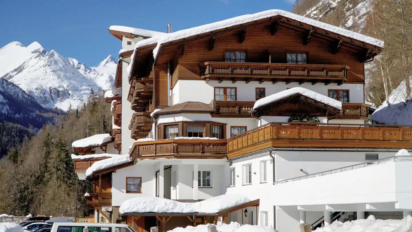 Alpin Panorama-Hotel Lärchenhof Aussenansicht