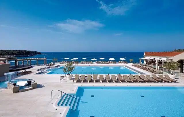 Park Plaza Verudela Pool