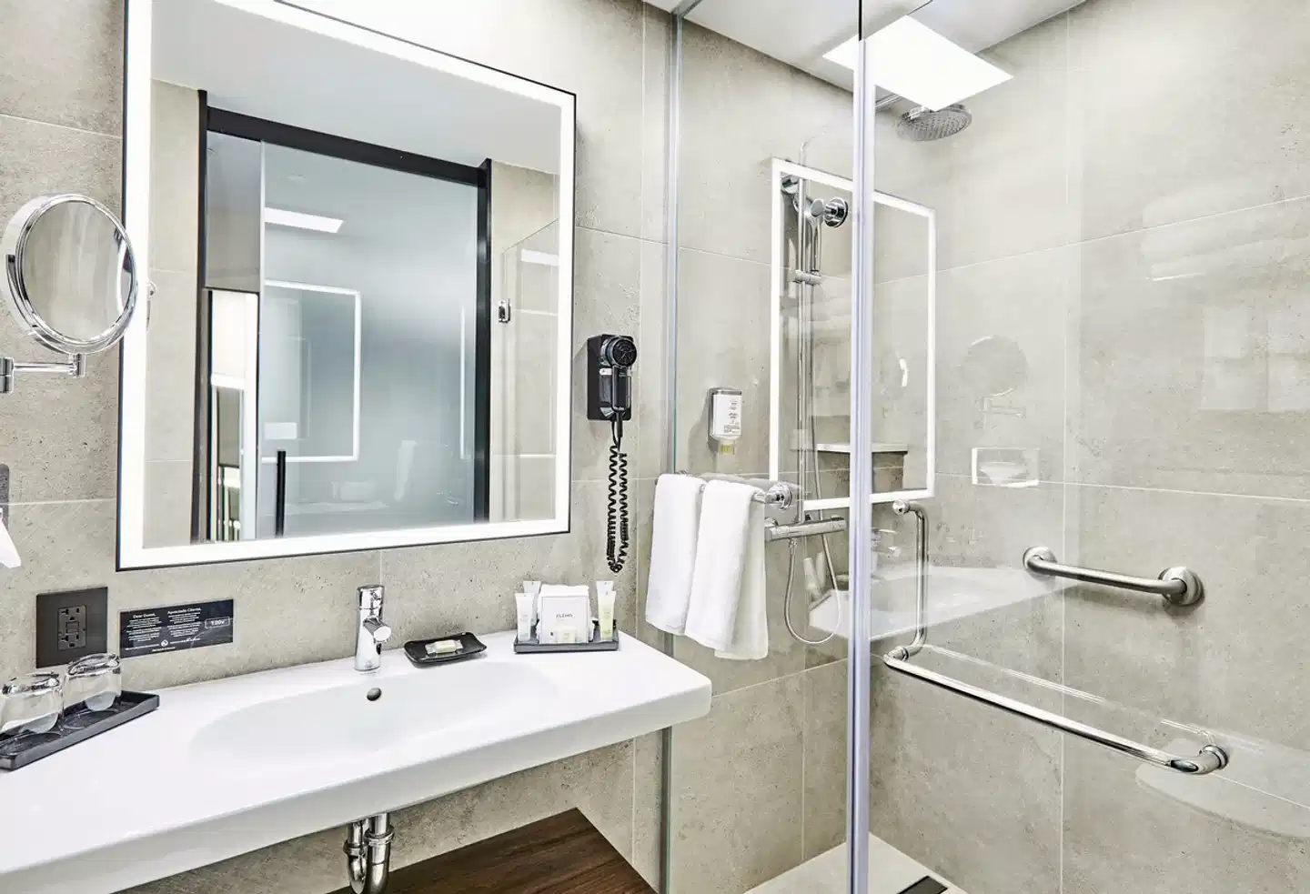 RIU Plaza Manhattan Times Square Badezimmer