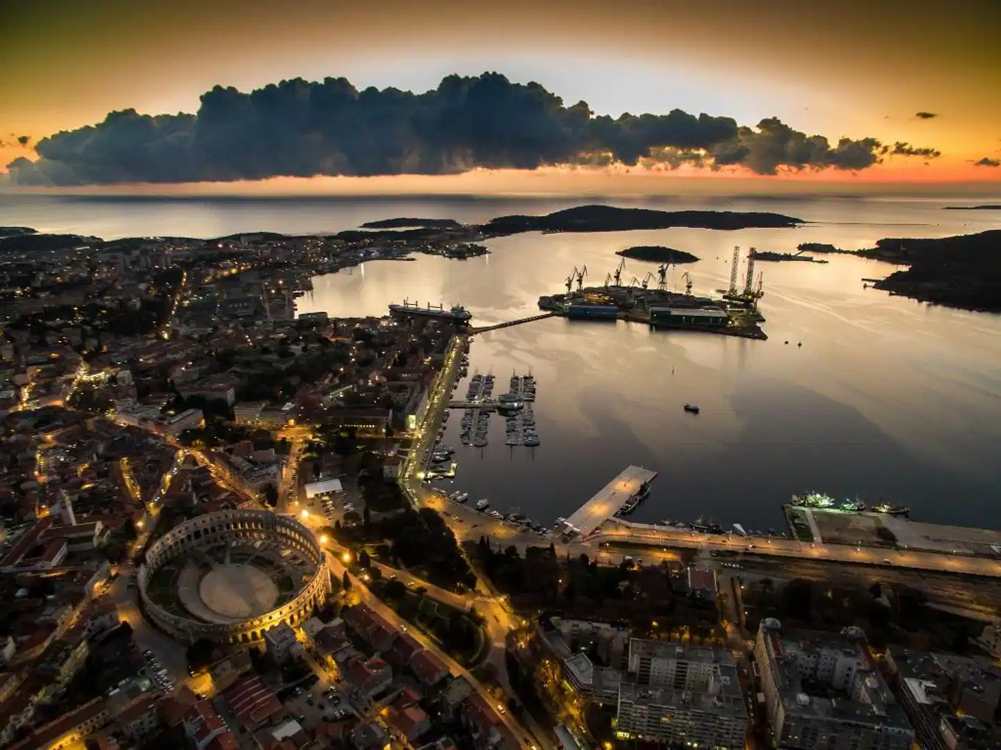 Pula City Center Accommodation Landschaft