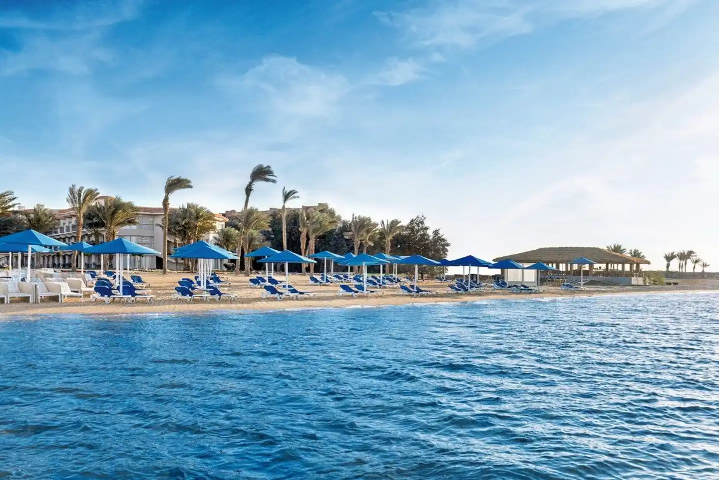 The V Luxury Resort Sahl Hasheesh Strand