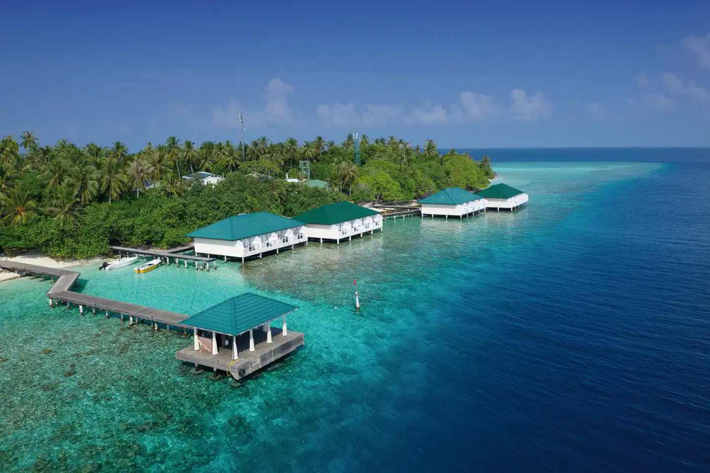 Embudu Village Maldives Strand