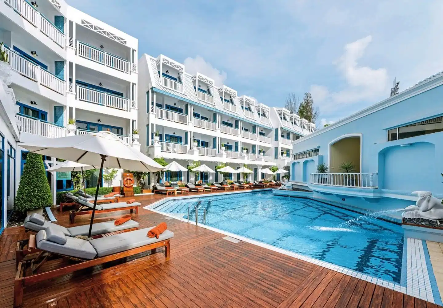 Andaman Seaview Hotel Aussenansicht