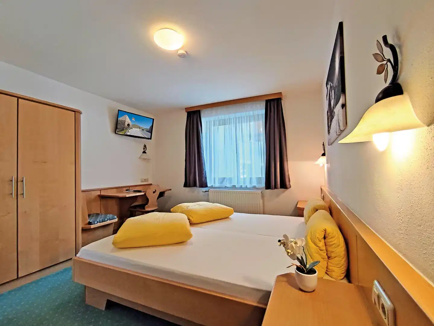 Hotel Wasserfall Wohnbeispiel