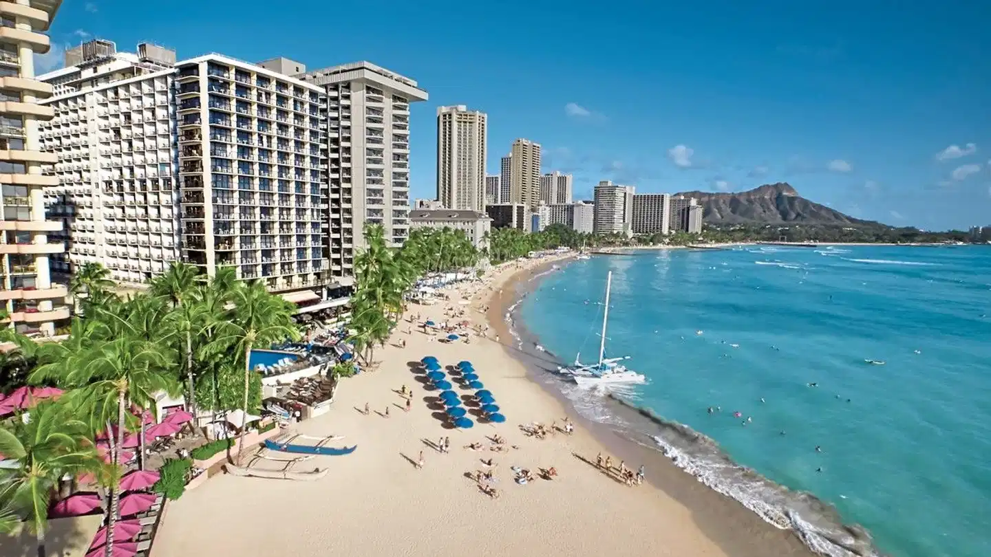Outrigger Waikiki Beach Resort Strand