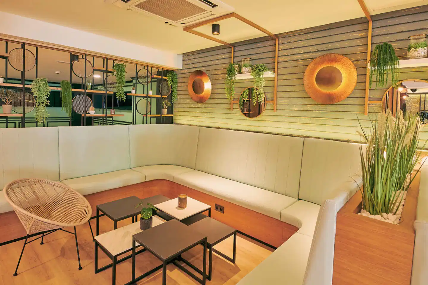 Gloria Izaro Club Hotel Lobby