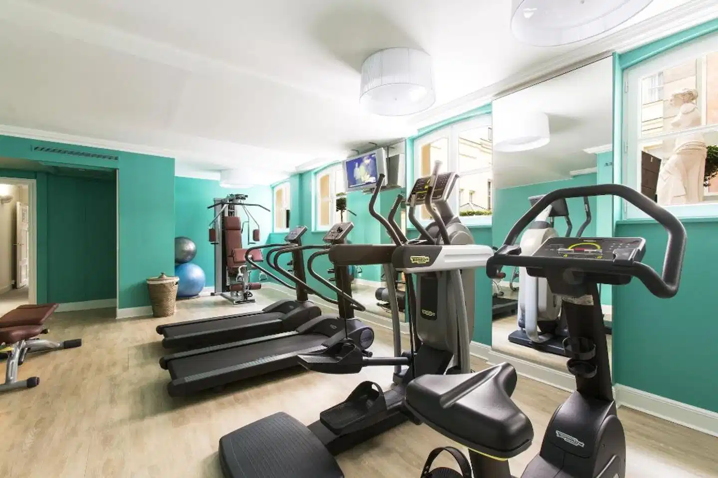 Castille Paris Sport und Entertainment