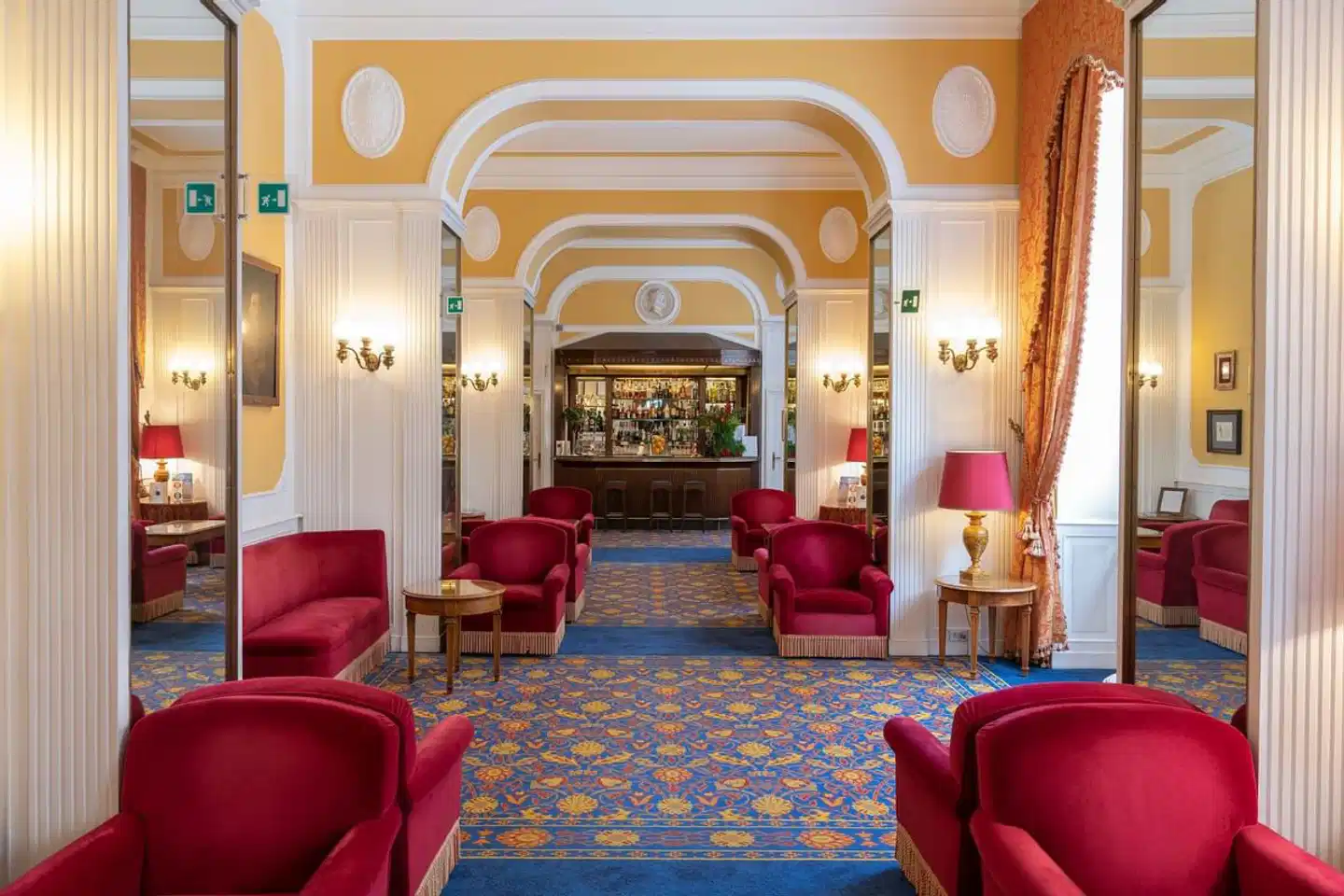 Bettoja Hotel Massimo D'Azeglio Lobby