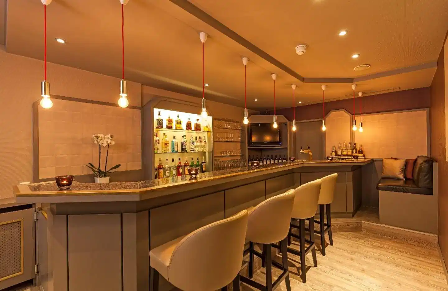 Leonardo Hotel Munich City North Bar