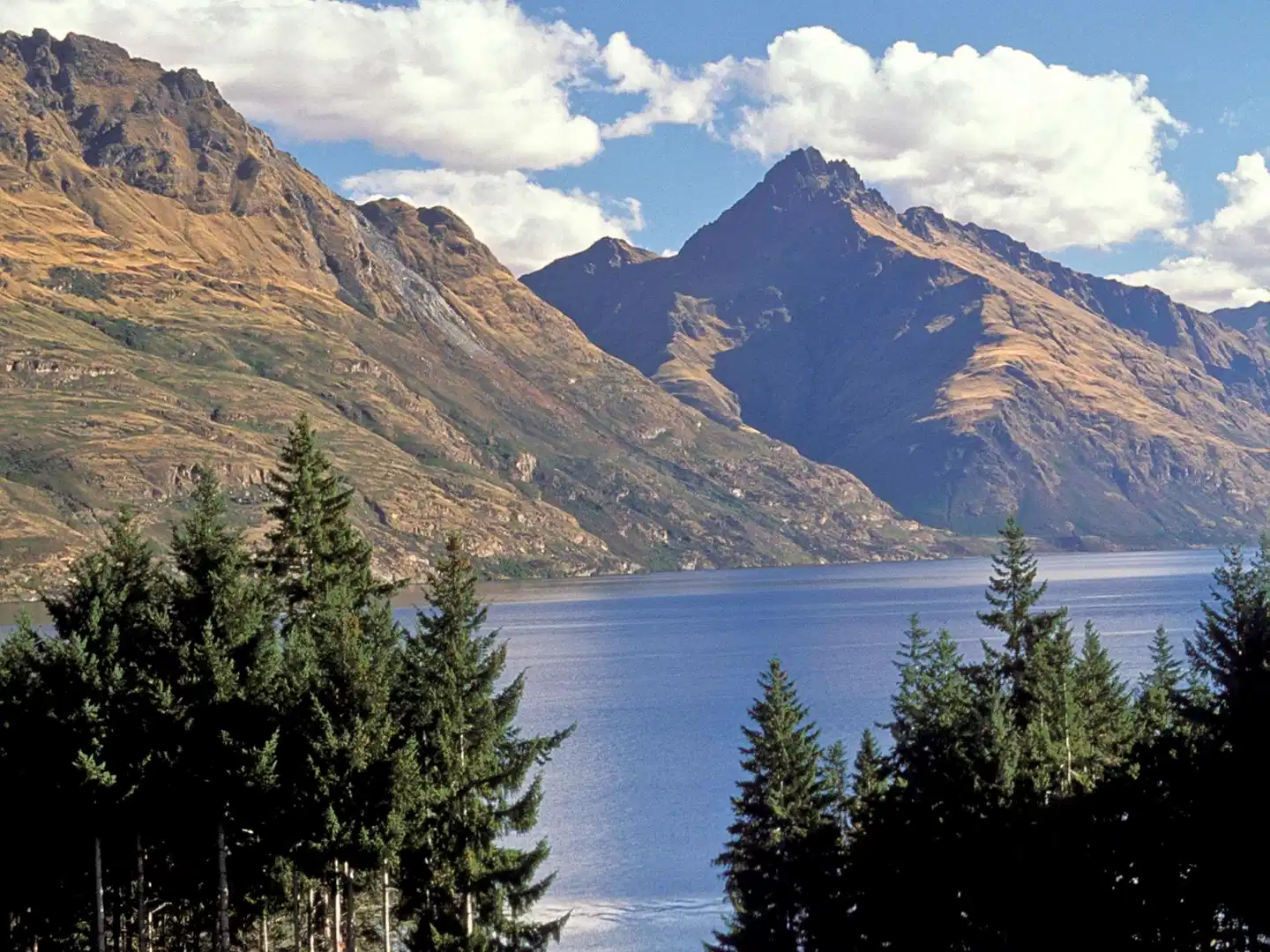 Mercure Queenstown Resort Landschaft