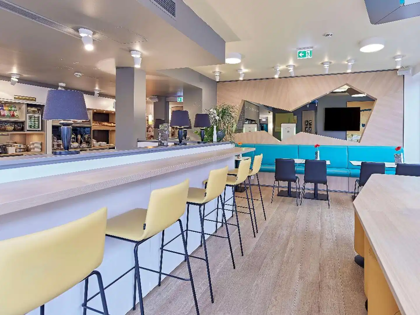 B&B Hotel Köln-Messe Bar