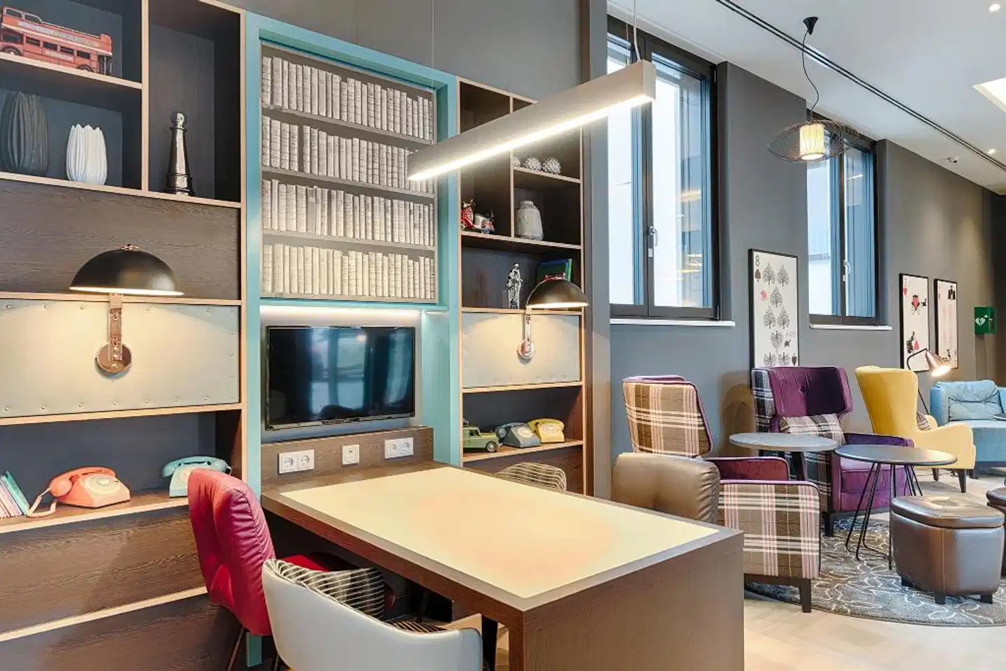 Premier Inn Regensburg City Centre Lobby