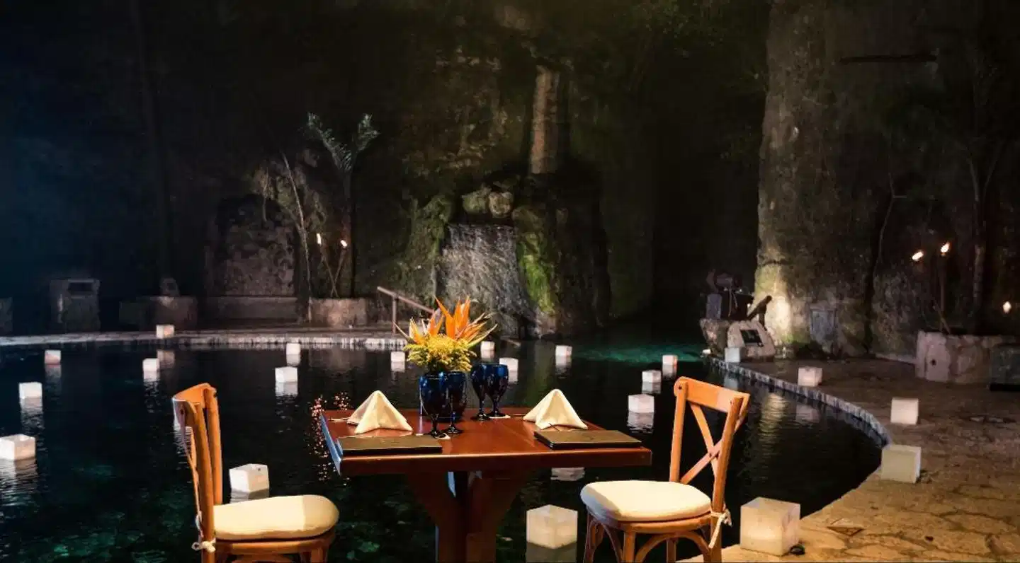 La Casa de la Playa Restaurant