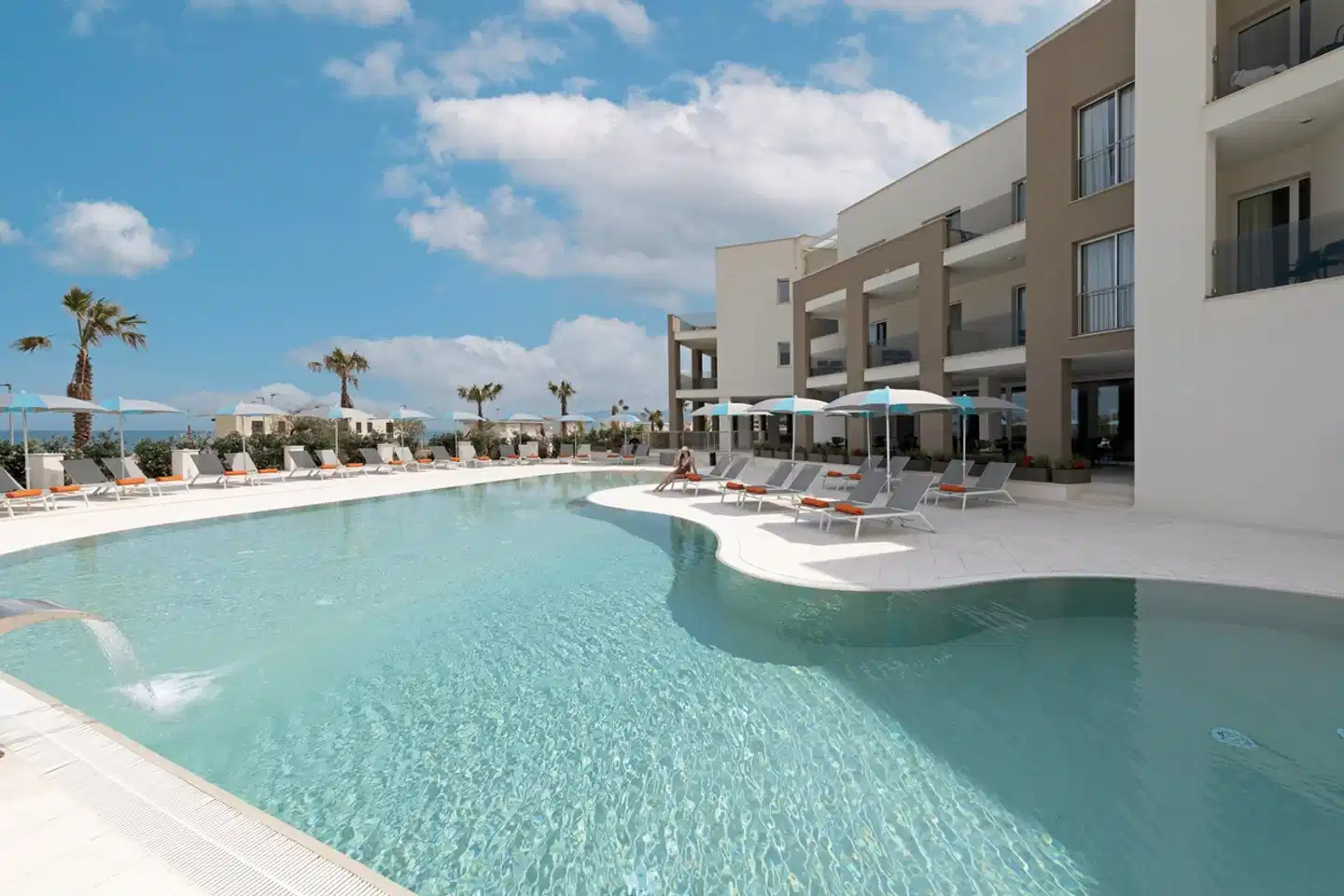 Resort La Battigia Beach & Spa Pool