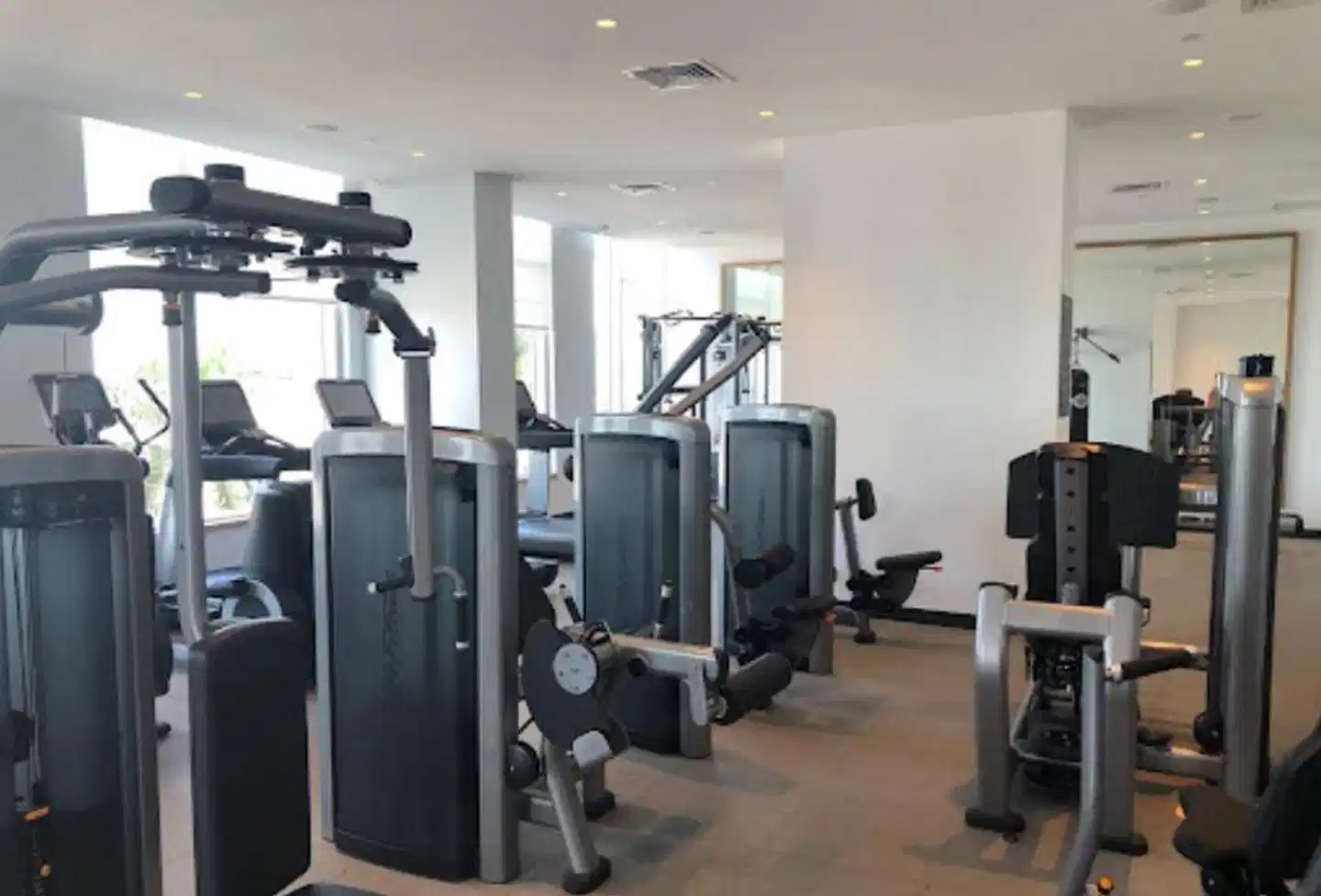 Arlo Wynwood Sport und Entertainment