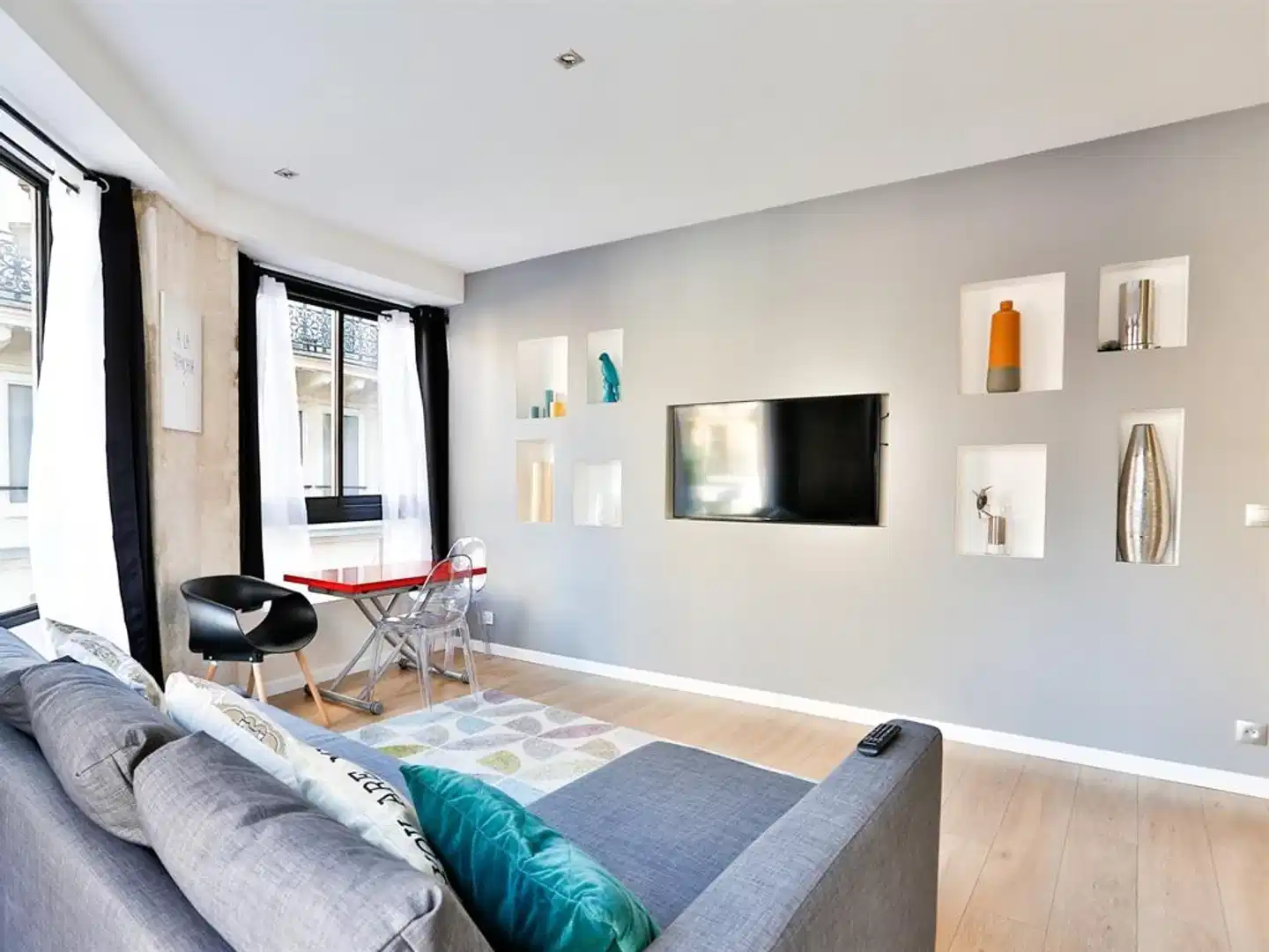 BLUE NIGHT INTERNATIONAL 110 Wohnbeispiel