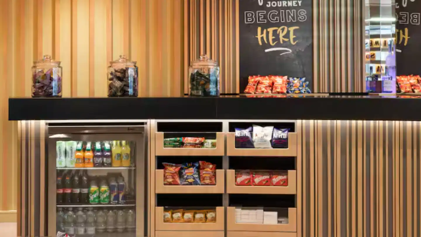 Hampton By Hilton Dresden City Centre Bar