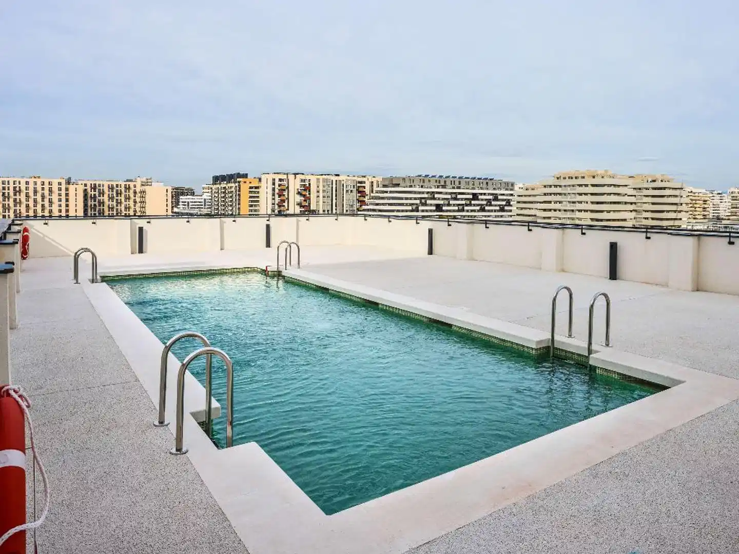 ibis Styles Madrid Airport Valdebebas Pool