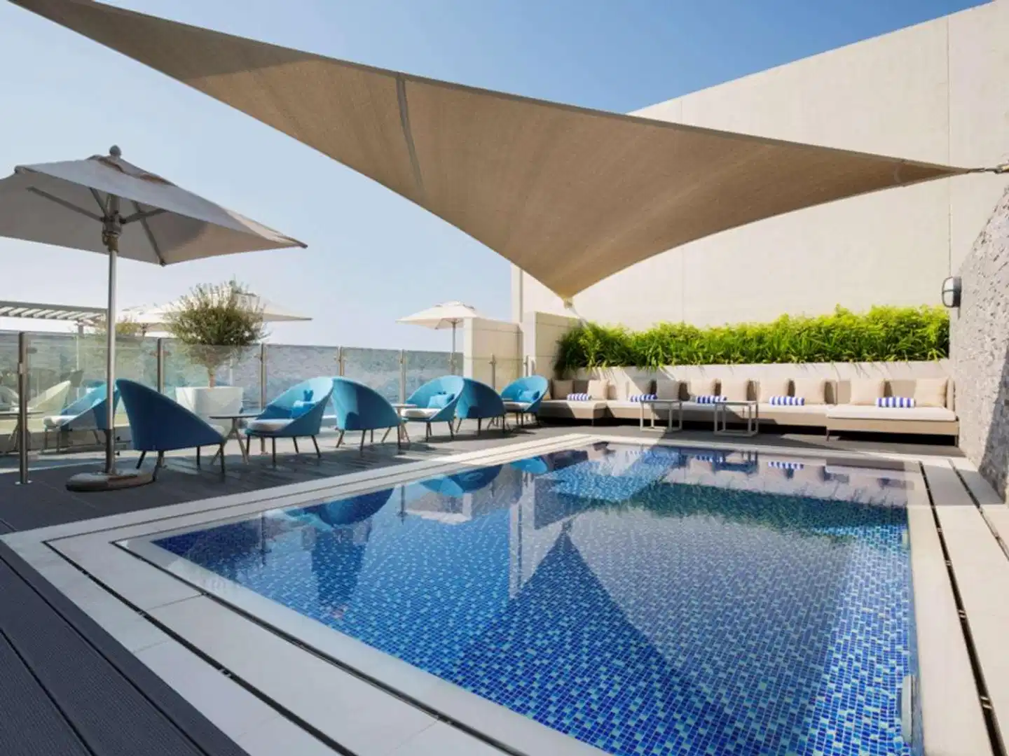 Novotel Bur Dubai Hotel Pool