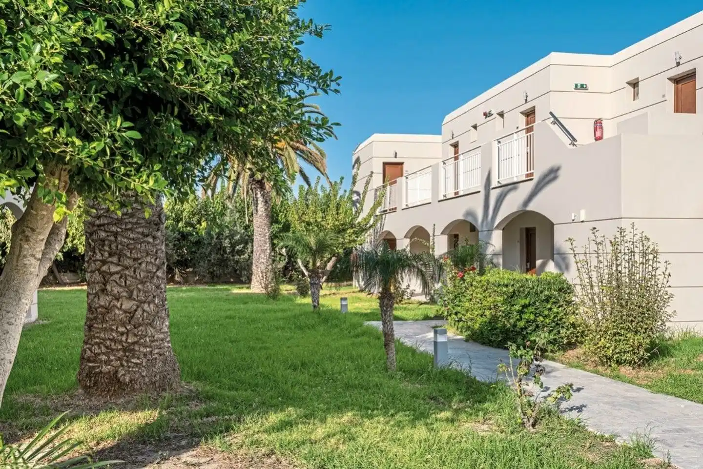 Akti Coast Club Hotel Garten