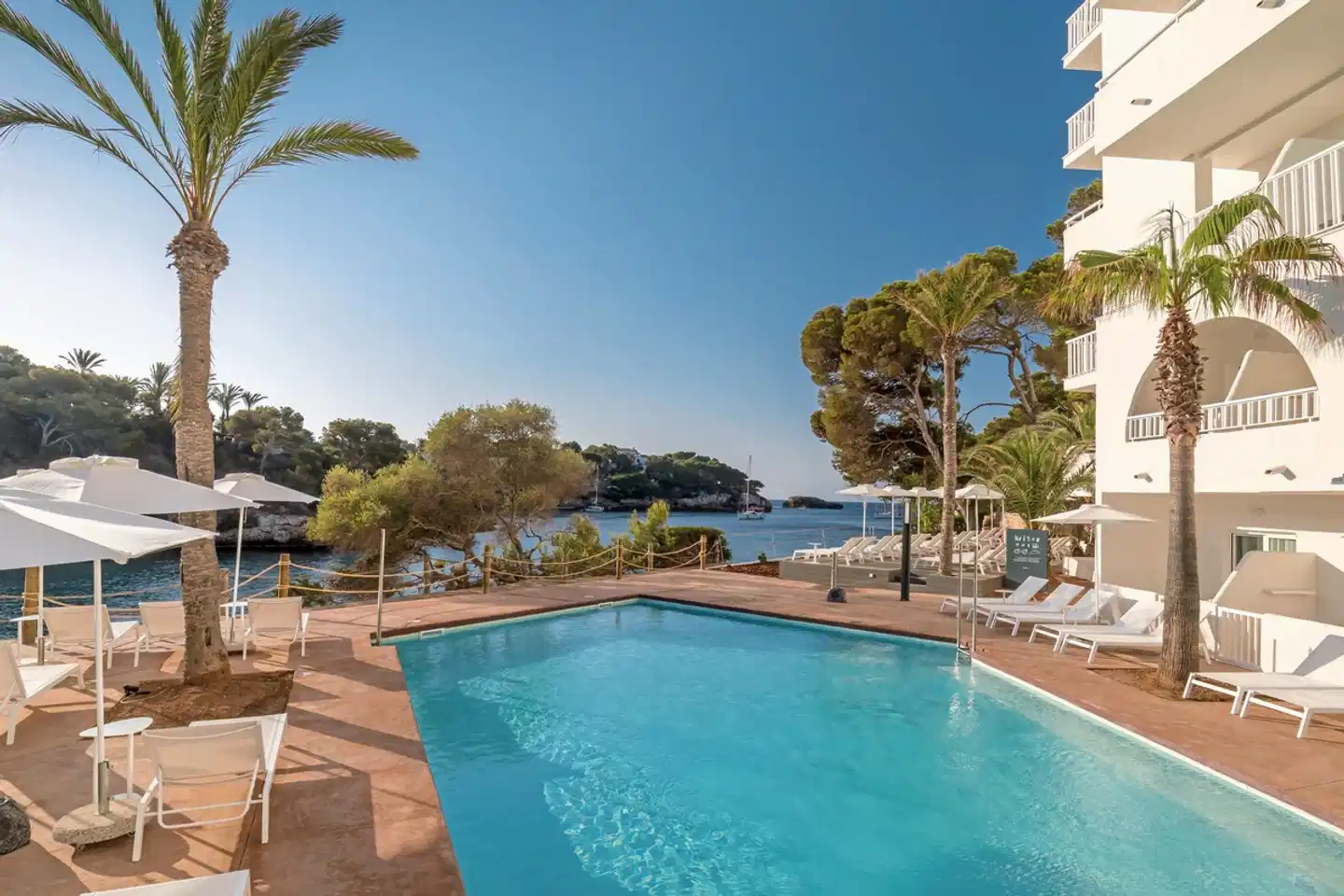 Barceló Ponent Beach Pool