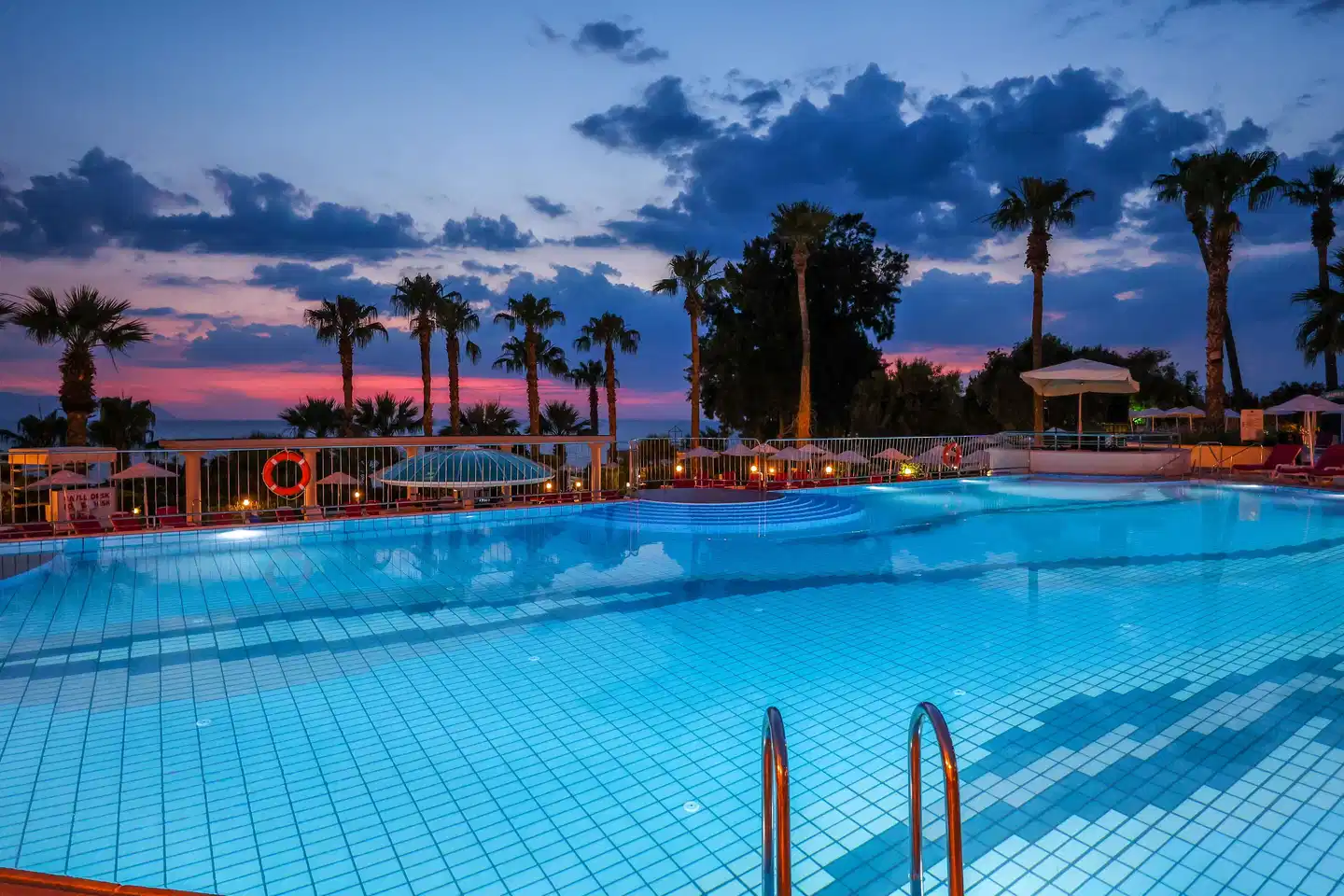 The Grand Blue Sky International Pool