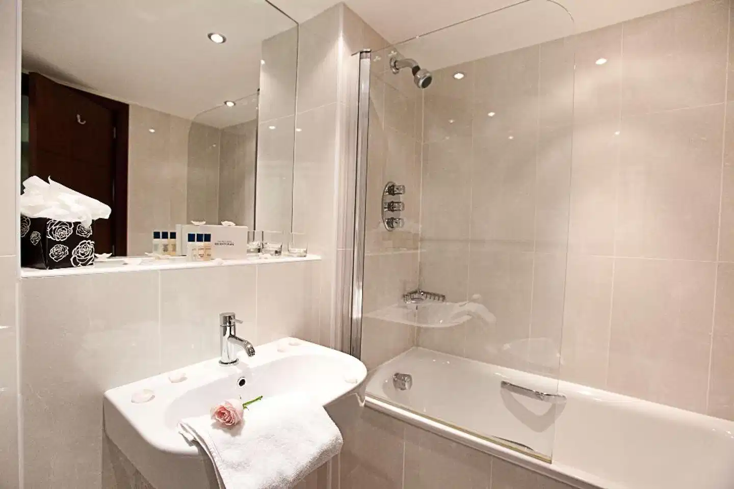 Danubius Hotel Regents Park Badezimmer