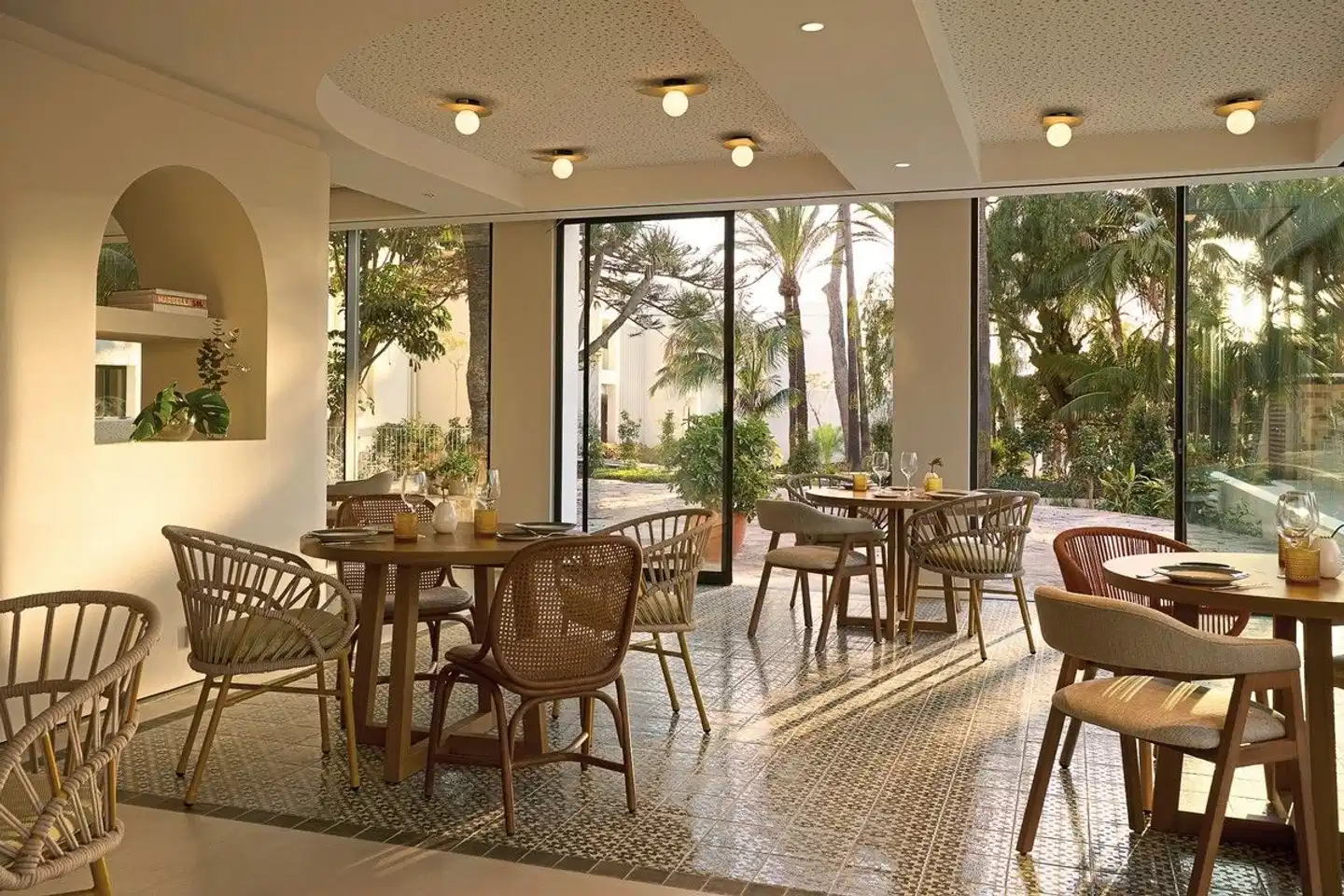 Kimpton Los Monteros Restaurant