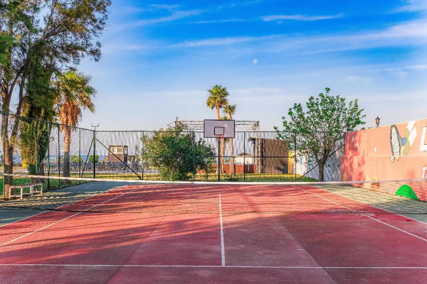 Selectum Colours Side Sport und Entertainment