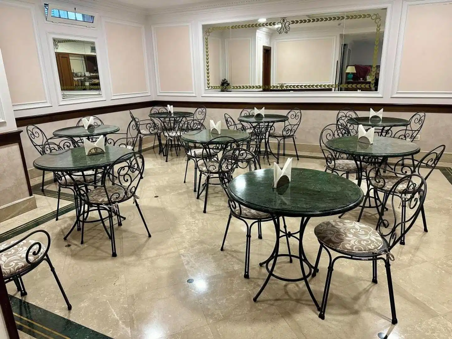 Principe Di Piemonte Bar