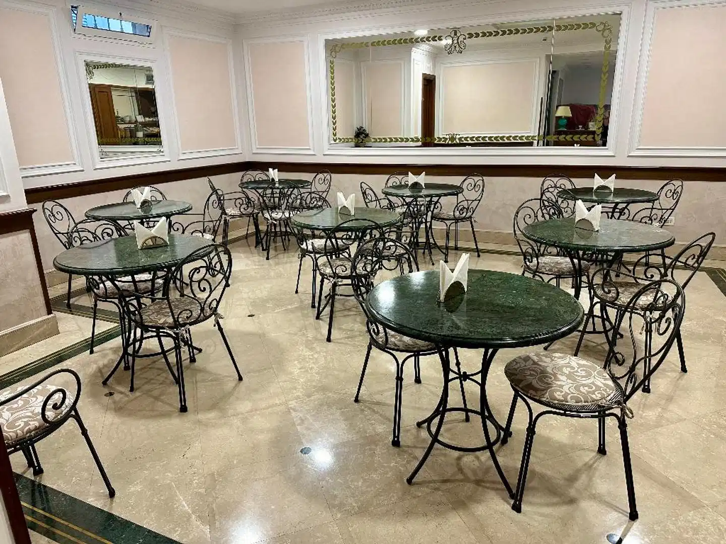 Principe Di Piemonte Bar