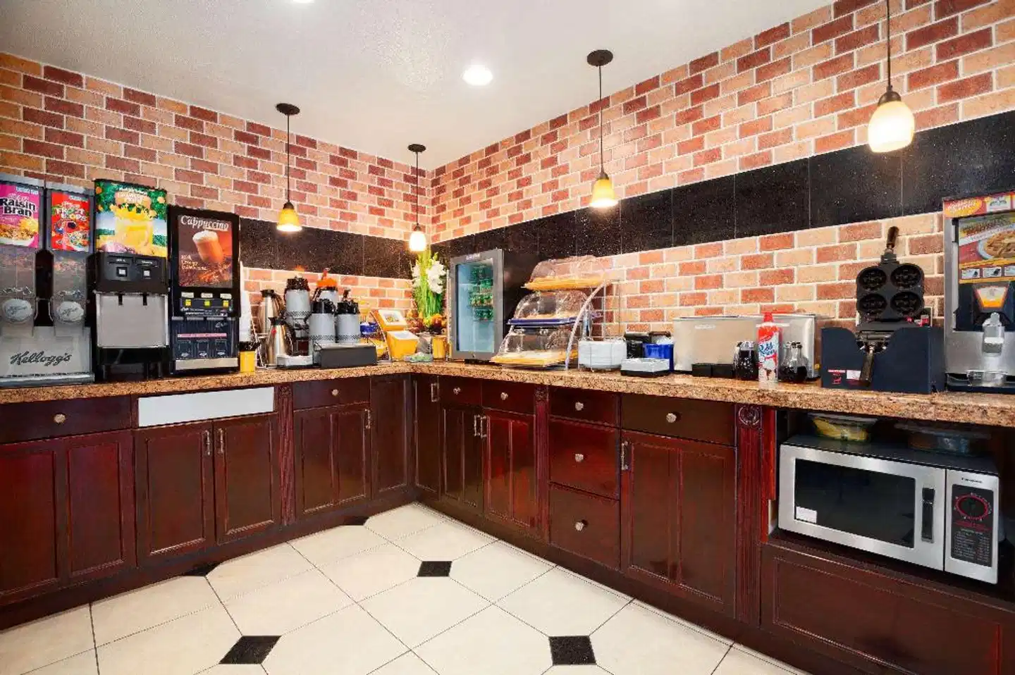 Days Inn Concord Bar