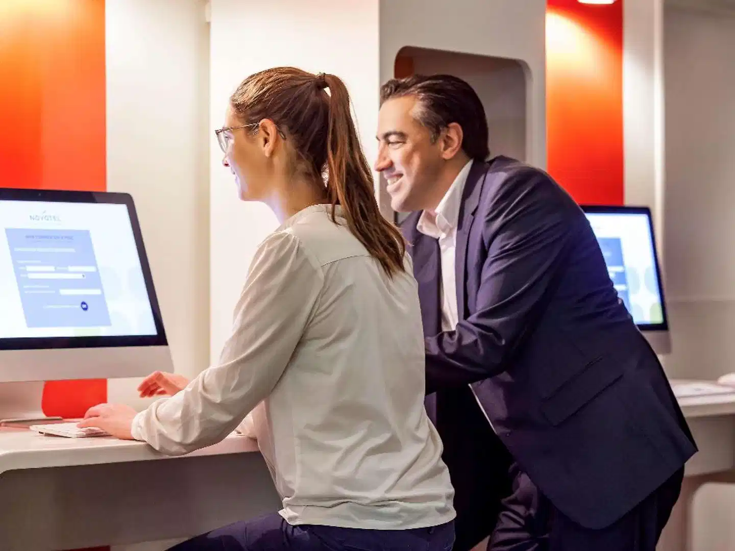 Novotel Paris La Défense Personen